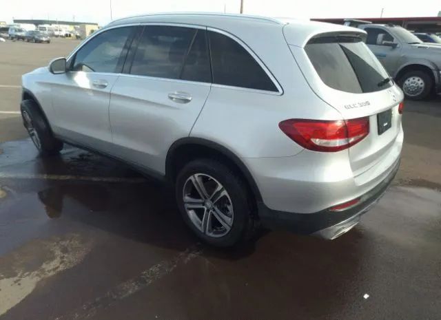 WDC0G4JB0GF023816  mercedes-benz glc-class 2015 IMG 2