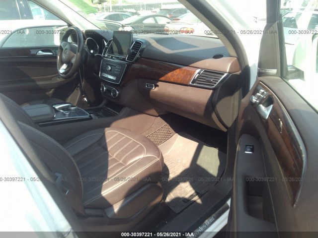 4JGDA5GB5KB209725  mercedes-benz  2019 IMG 4