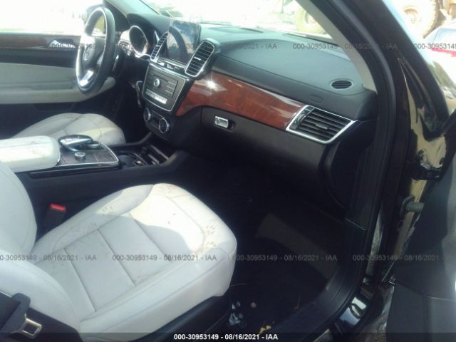 4JGDF6EE9HA895061  mercedes-benz gls-class 2016 IMG 4