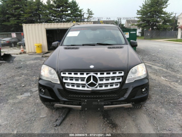 4JGBB2FB7BA704647  mercedes-benz m-class 2011 IMG 5