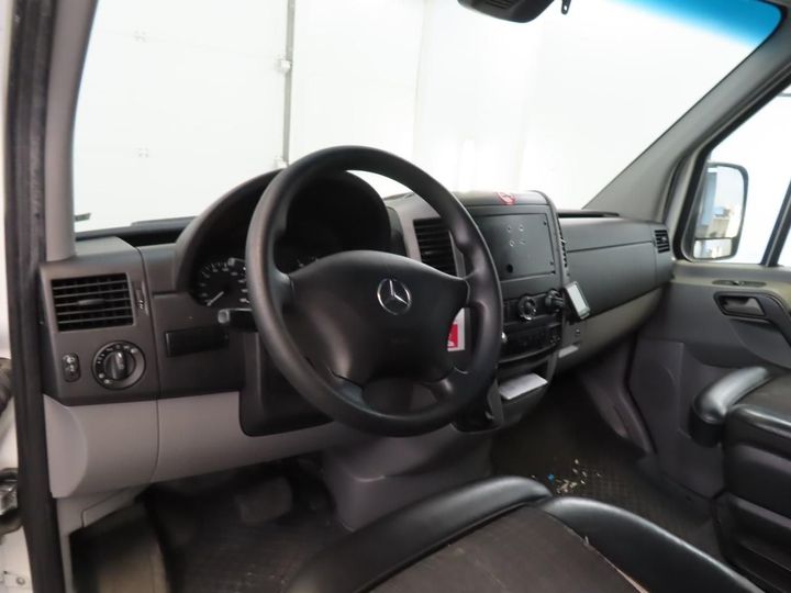 WDB9066331P176602  mercedes-benz sprinter 2015 IMG 2