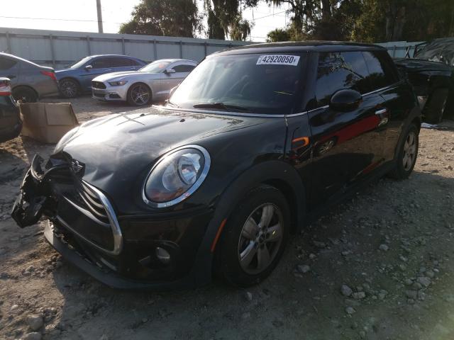 WMWXP5C54J2D72039  mini cooper 2018 IMG 1