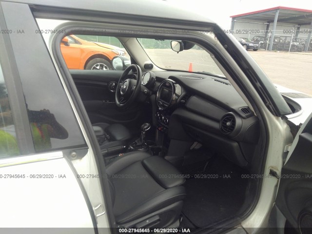 WMWXS5C57FT831643  mini cooper hardtop 4 door 2015 IMG 4