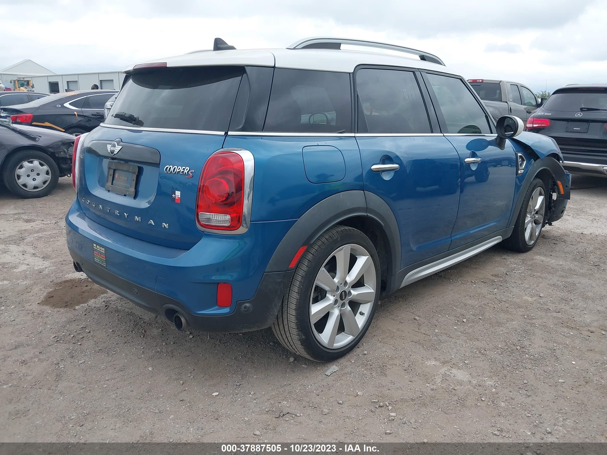 WMZYT3C36J3D99615  mini countryman 2018 IMG 3