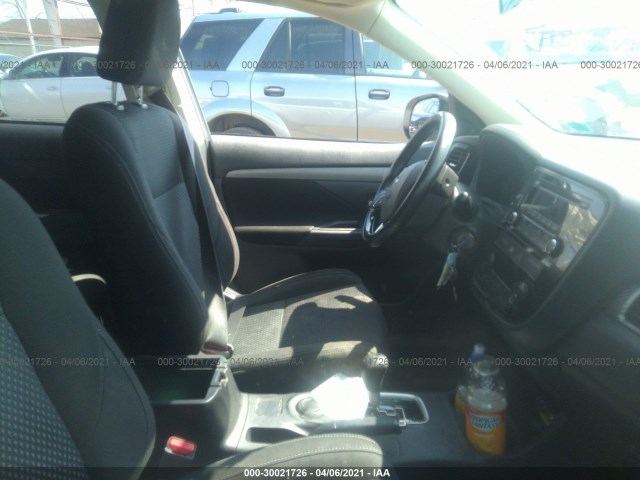 JA4AD2A3XGZ011486  mitsubishi outlander 2016 IMG 4