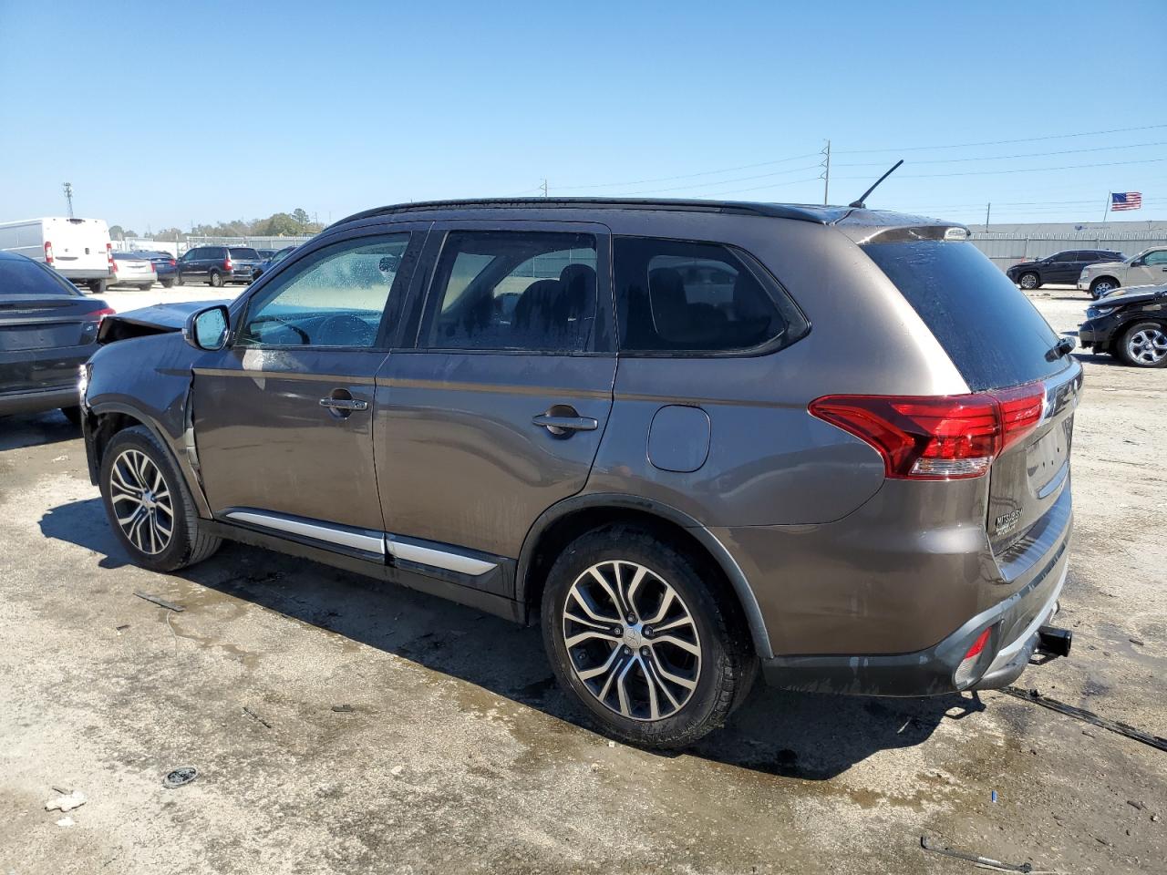 JA4AD3A30GZ012393  mitsubishi outlander 2016 IMG 1