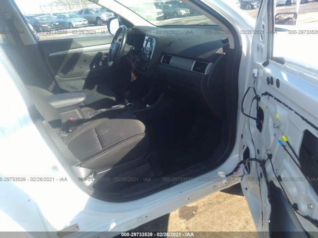 JA4AZ3A39GZ021854  mitsubishi outlander 2015 IMG 4