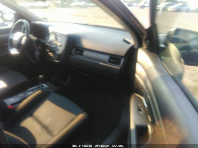 JA4AD2A30GZ039426  mitsubishi outlander 2016 IMG 4