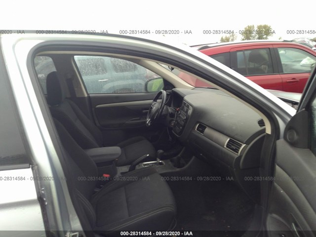 JA4AD2A33GZ036939  mitsubishi outlander 2016 IMG 4