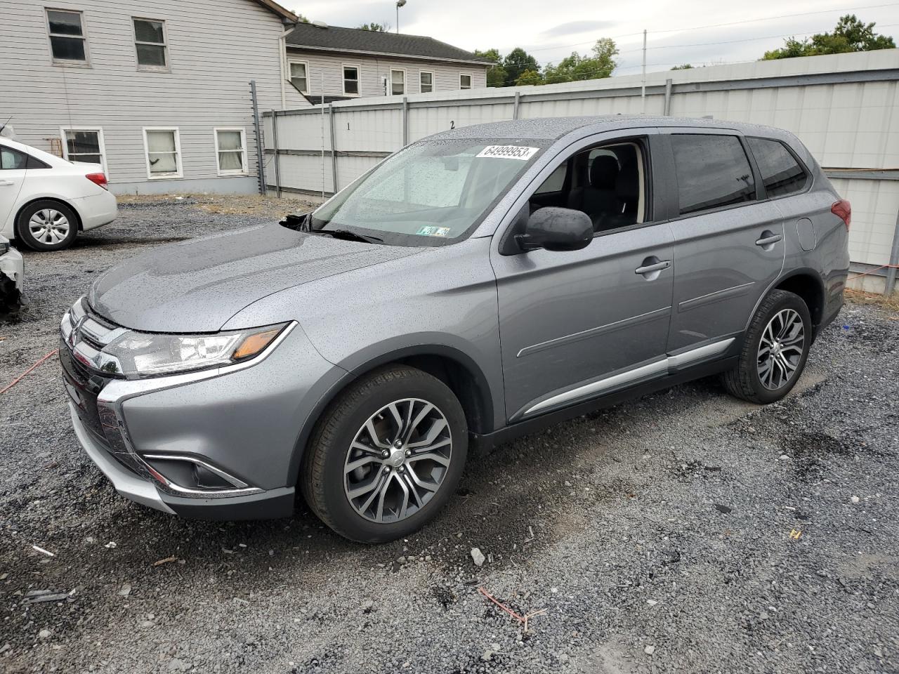 JA4AZ2A30HZ010236  mitsubishi outlander 2017 IMG 0