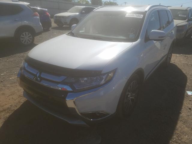 JA4JZ4AX4HZ015602  mitsubishi outlander 2017 IMG 1