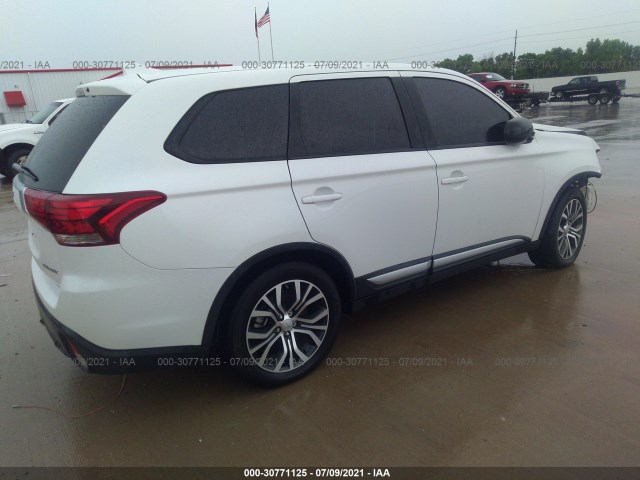 JA4AD2A35HZ035194  mitsubishi outlander 2017 IMG 3