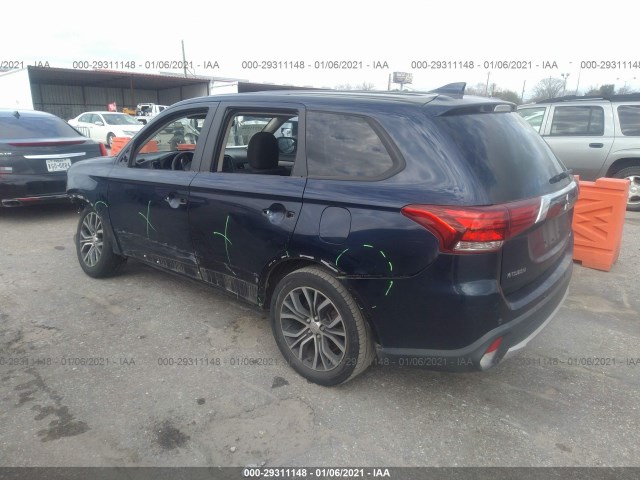 JA4AD3A30HZ040695  mitsubishi outlander 2017 IMG 2