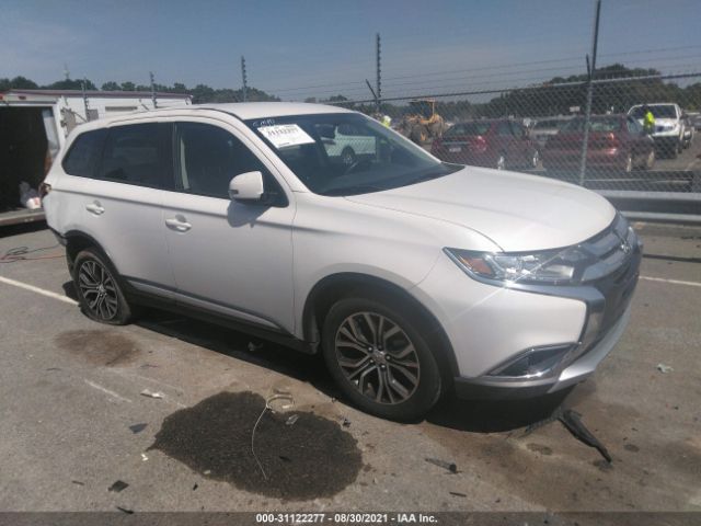 JA4AD3A30JZ000896  mitsubishi outlander 2018 IMG 0