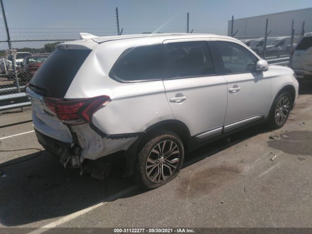 JA4AD3A30JZ000896  mitsubishi outlander 2018 IMG 3