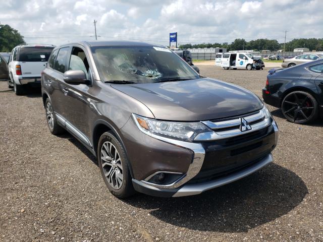 JA4AD3A31HZ046943  mitsubishi outlander 2017 IMG 0