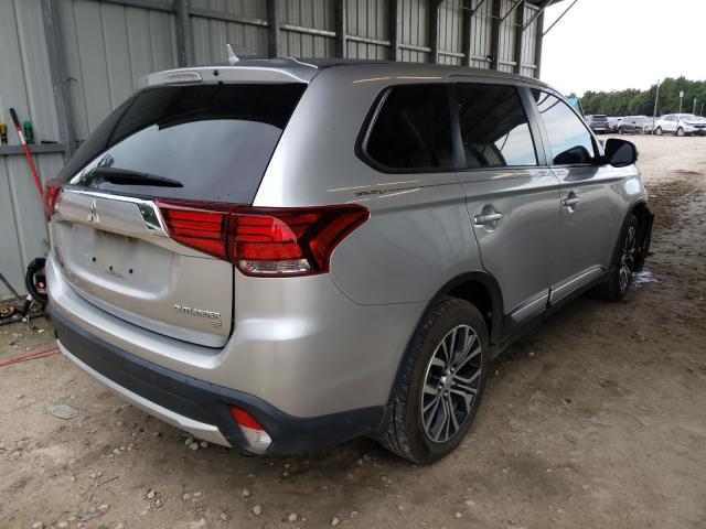 JA4AD3A32JZ014217  mitsubishi outlander 2018 IMG 3