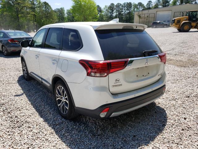 JA4AD3A32JZ034872  mitsubishi outlander 2018 IMG 2