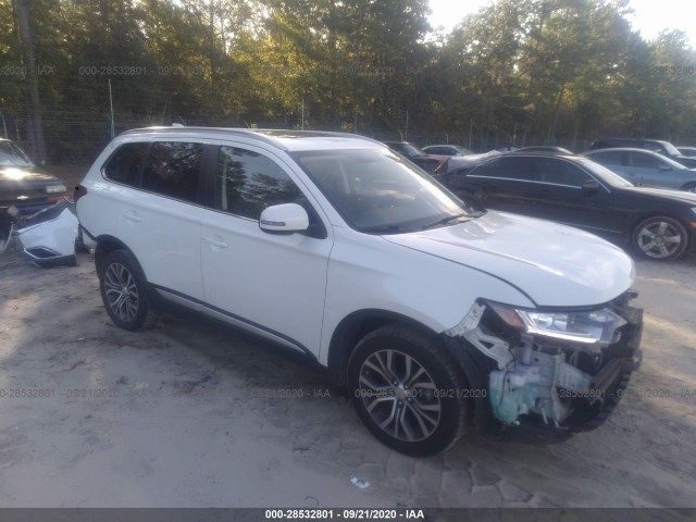 JA4AD3A34HZ060786  mitsubishi outlander 2017 IMG 0