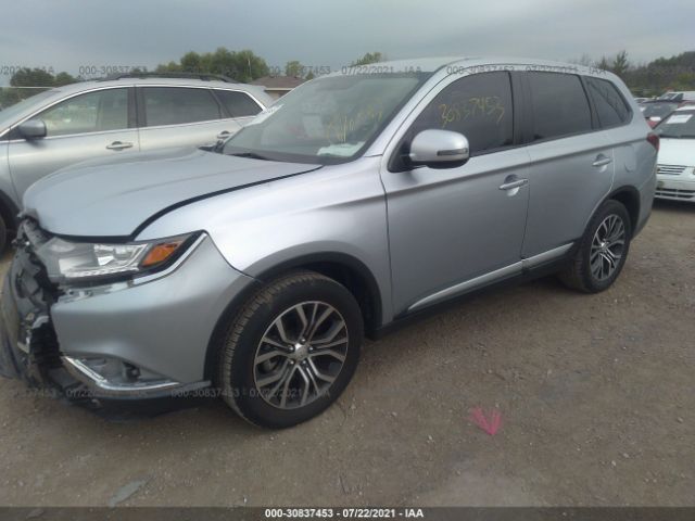 JA4AD3A35HZ048629  mitsubishi outlander 2017 IMG 1