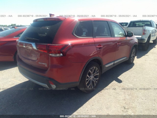 JA4AD3A35JZ000702  mitsubishi outlander 2018 IMG 3