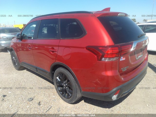 JA4AD3A36JZ036222  mitsubishi outlander 2018 IMG 2