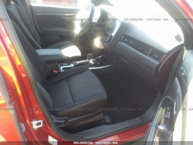 JA4AD3A36JZ036222  mitsubishi outlander 2018 IMG 4