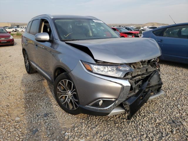 JA4AD3A3XHZ070691  mitsubishi outlander 2017 IMG 0