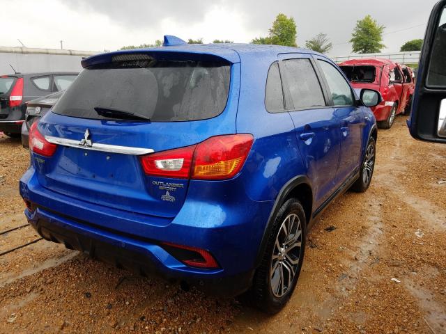 JA4AR3AU3JZ027598  mitsubishi outlander 2018 IMG 3