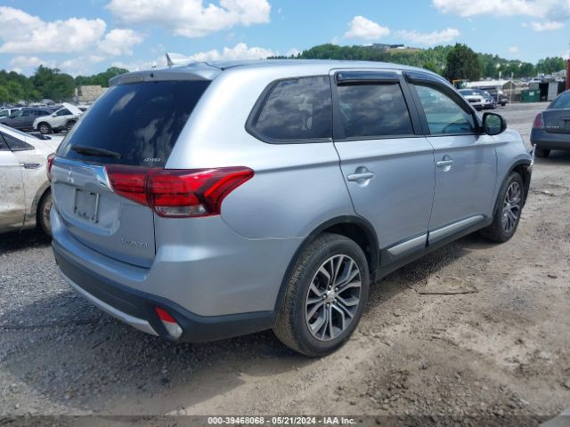 JA4AZ2A39HZ031988  mitsubishi outlander 2017 IMG 3