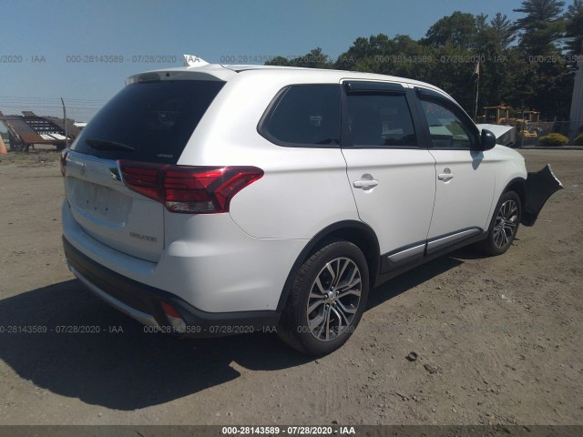 JA4AZ2A3XHZ050064  mitsubishi outlander 2017 IMG 3