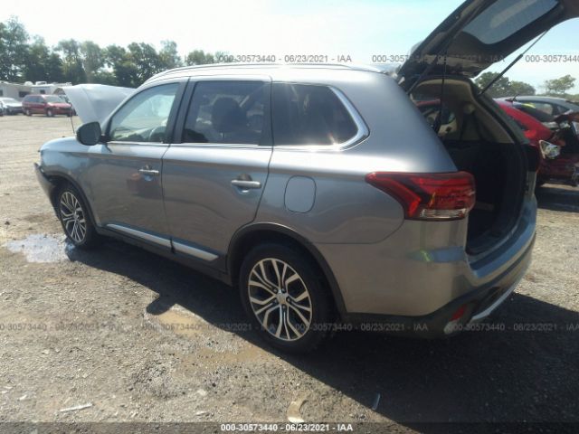 JA4AZ3A31HZ058883  mitsubishi outlander 2017 IMG 2