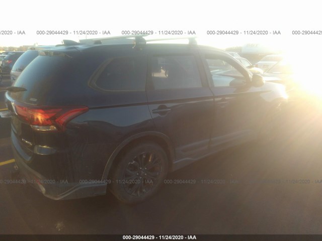 JA4AZ3A37JZ022413  mitsubishi outlander 2017 IMG 3