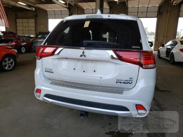 JA4J24A53JZ030567  mitsubishi outlander 2018 IMG 5