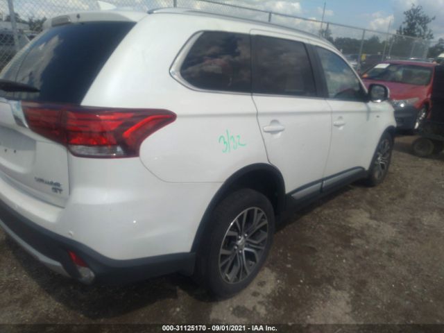 JA4JZ4AX1HZ025584  mitsubishi outlander 2017 IMG 3