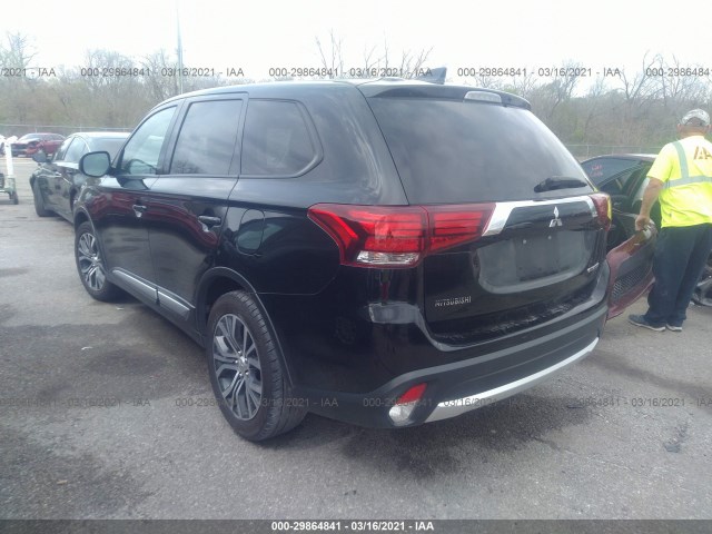 JA4AD2A30JZ053446  mitsubishi outlander 2018 IMG 2