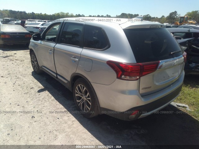 JA4AD2A31JZ056050  mitsubishi outlander 2018 IMG 2