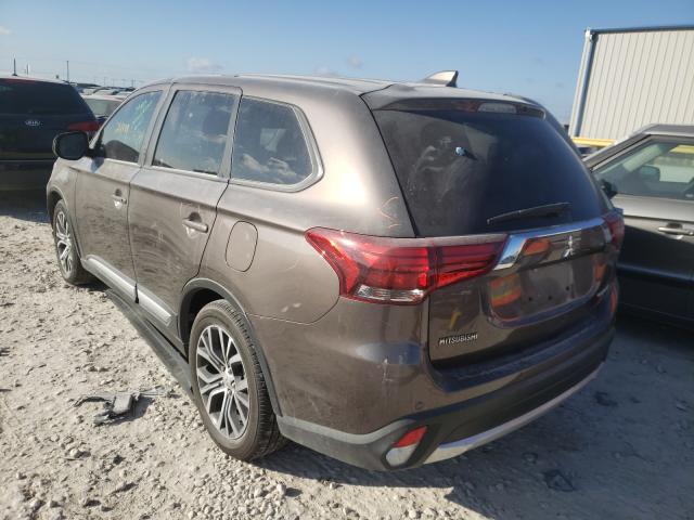 JA4AD2A35JZ053572  mitsubishi outlander 2018 IMG 2