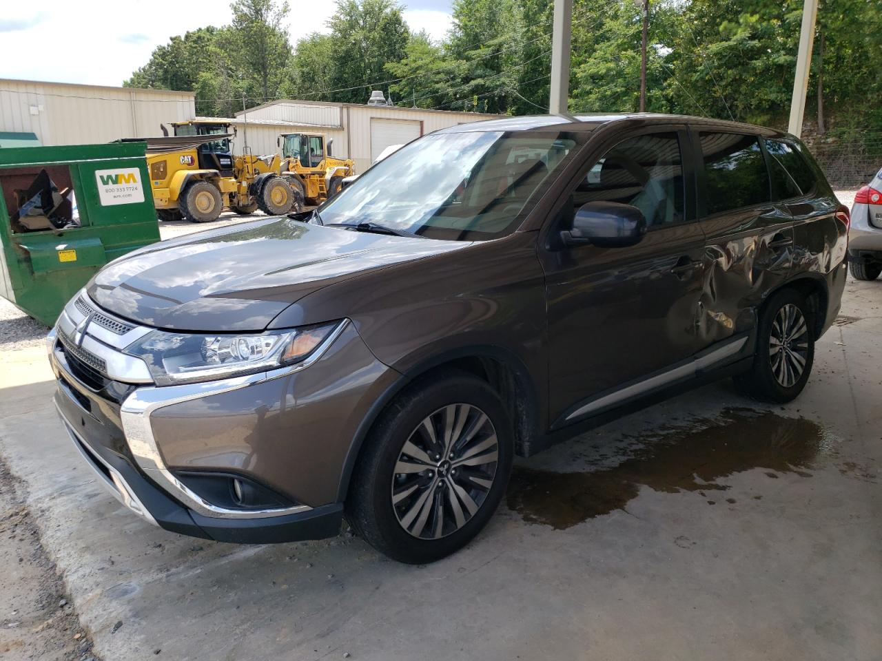 JA4AD2A37KZ014211  mitsubishi outlander 2018 IMG 0