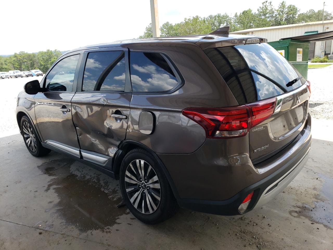 JA4AD2A37KZ014211  mitsubishi outlander 2018 IMG 1