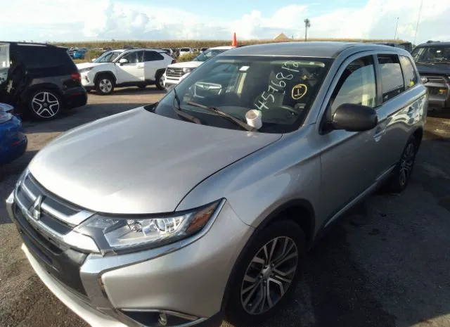 JA4AD2A3XJZ060923  mitsubishi outlander 2018 IMG 1