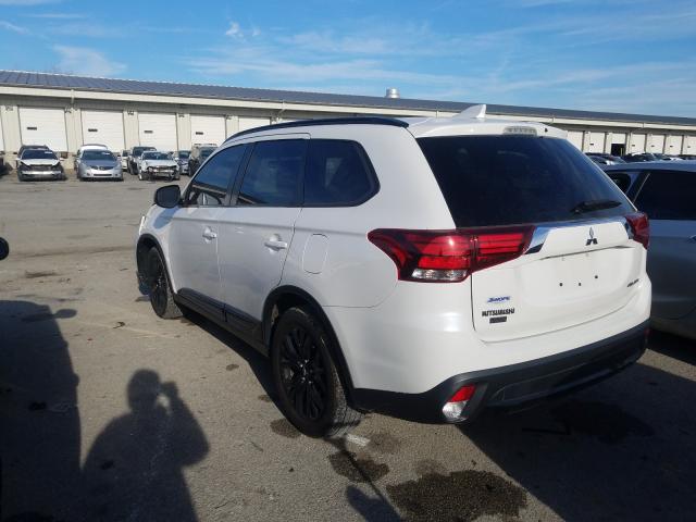 JA4AD3A30JZ055994  mitsubishi outlander 2018 IMG 2