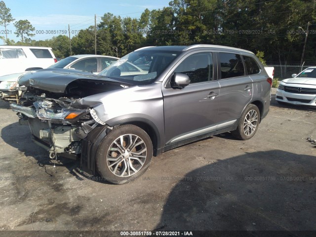 JA4AD3A34JZ068103  mitsubishi outlander 2018 IMG 1