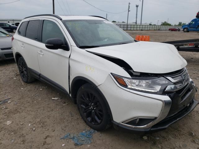 JA4AD3A39JZ048820  mitsubishi outlander 2018 IMG 0