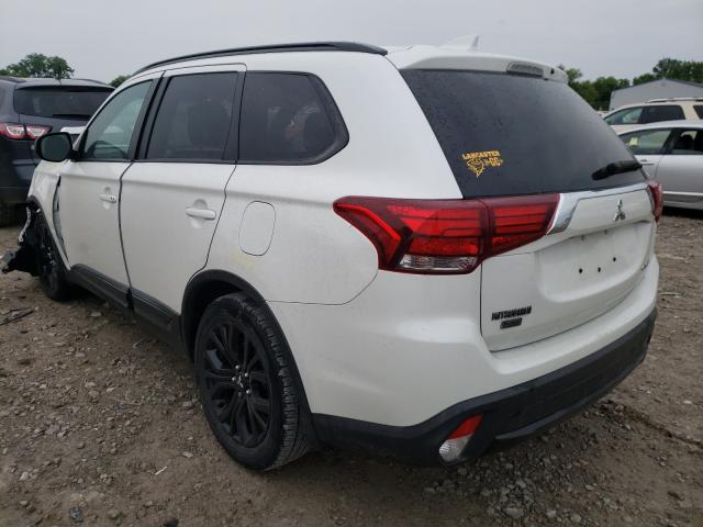 JA4AD3A39JZ048820  mitsubishi outlander 2018 IMG 2