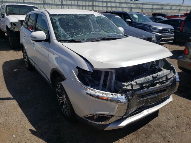 JA4AD3A3XJZ039964  mitsubishi outlander 2018 IMG 0