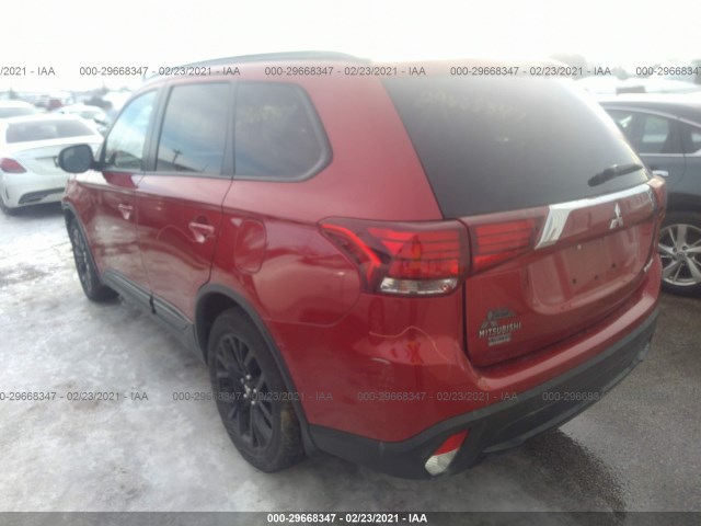 JA4AD3A3XJZ053721  mitsubishi outlander 2018 IMG 2