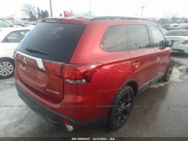 JA4AD3A3XJZ053721  mitsubishi outlander 2018 IMG 3