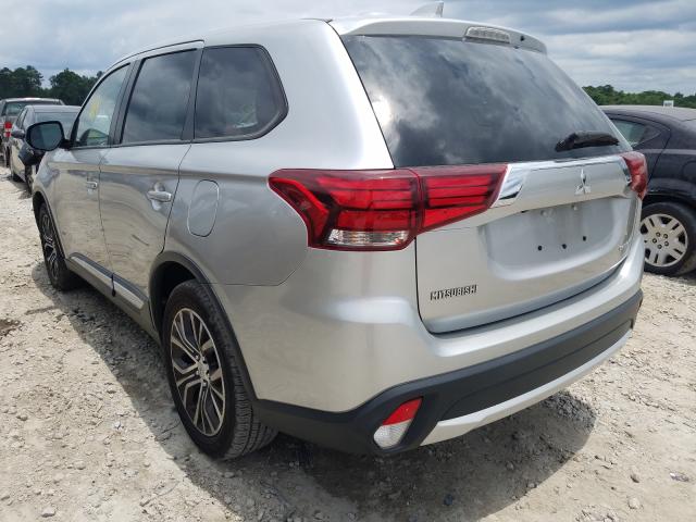 JA4AZ3A32JZ052502  mitsubishi outlander 2018 IMG 2