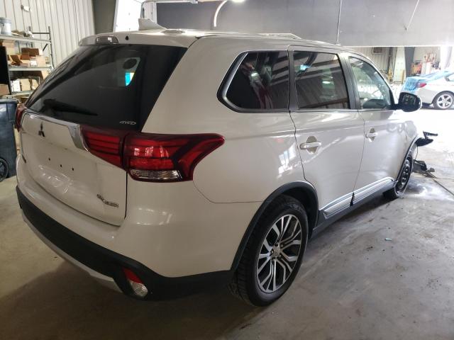 JA4AZ3A34JZ049780  mitsubishi outlander 2018 IMG 3